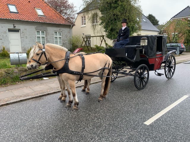 Kørsel til bryllup og konfirmation ...